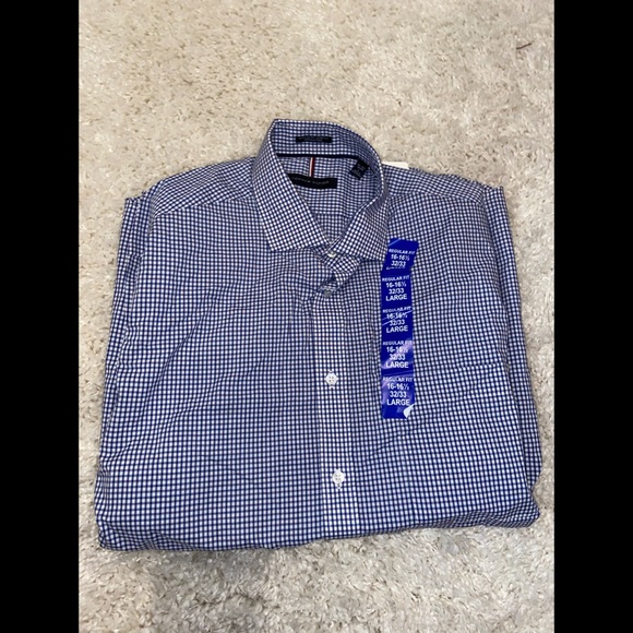 Tommy Hilfiger dress shirt - Picture 2 of 9